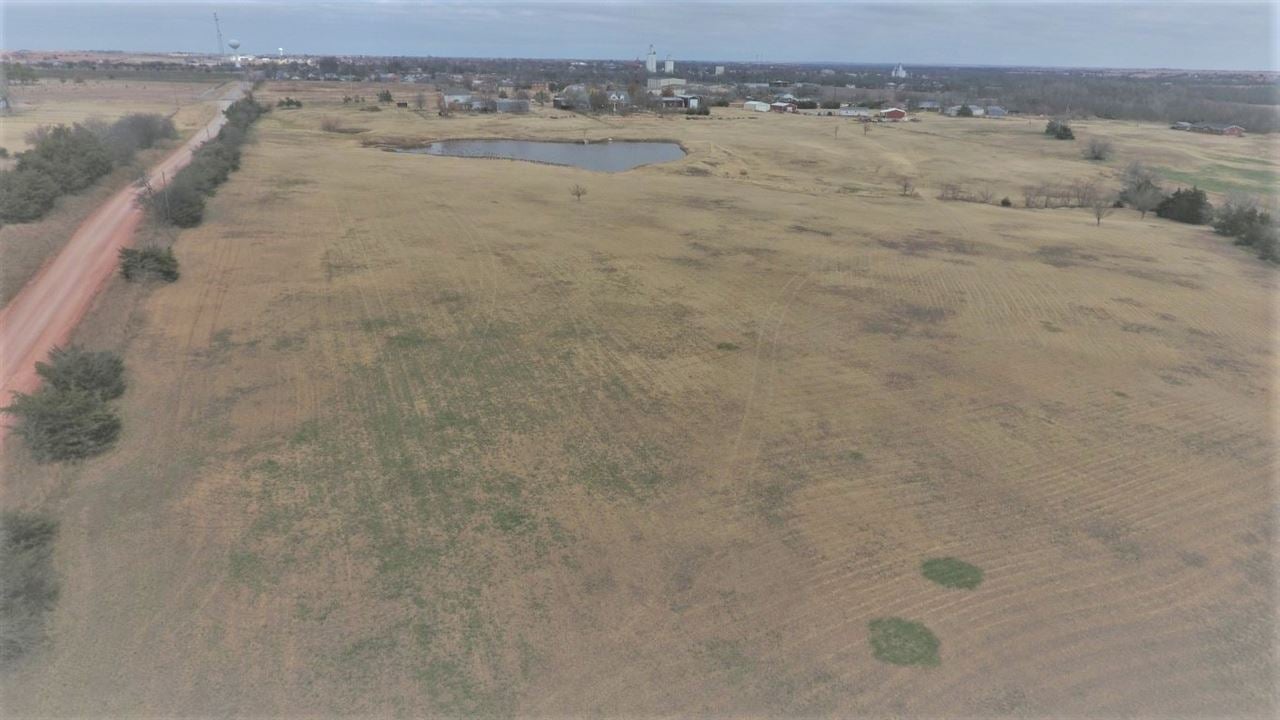 County Rd County Road Perry, OK 73077 - Photo 1 of 11 Gallery Image 1