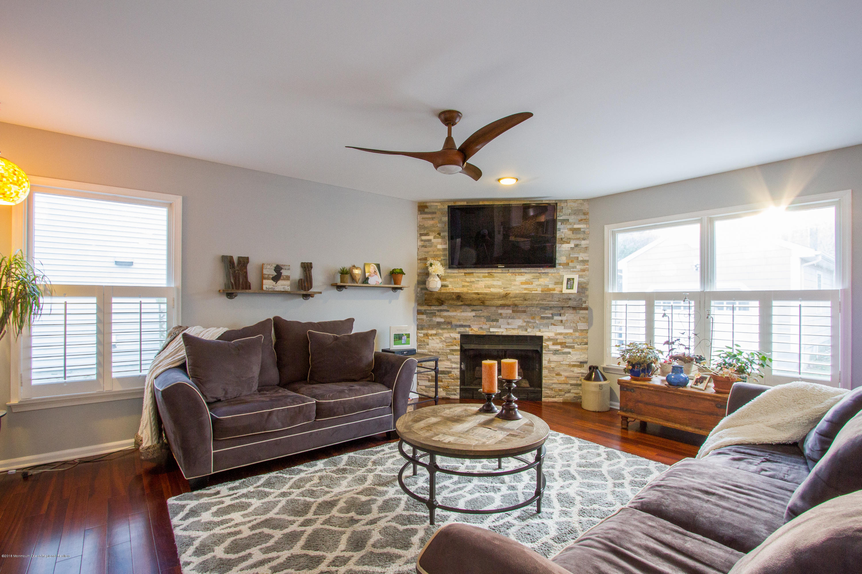38 Ave Of Two Rivers Rumson, NJ 07760 - Photo 8 of 28 IMG_1574