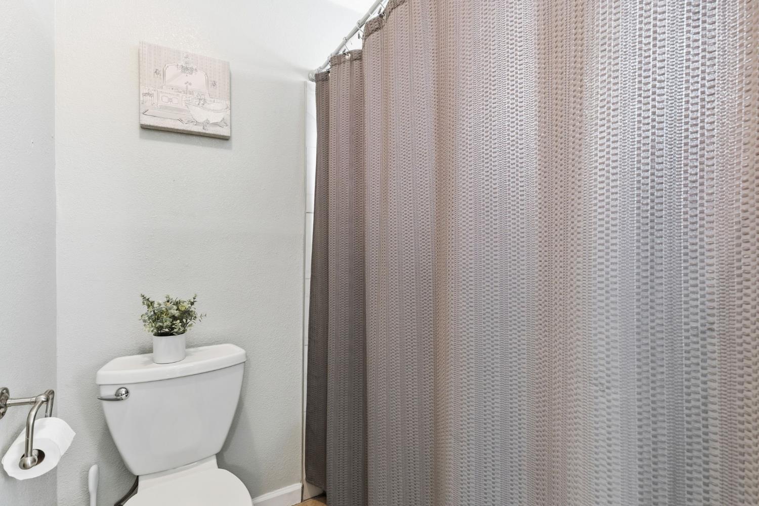 15940 Warfield Road Lathrop, CA 95330 - Photo 19 of 29