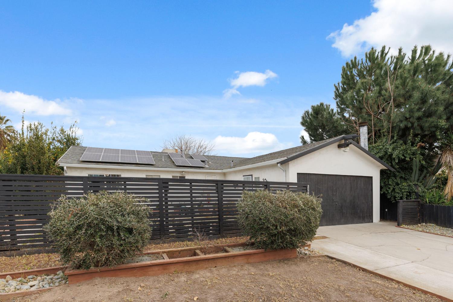 15940 Warfield Road Lathrop, CA 95330 - Photo 2 of 29