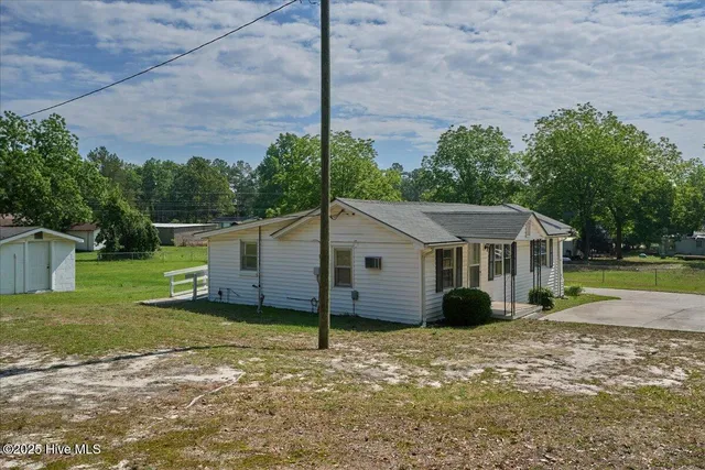 $125,000 | 110 Texanna Lane, Raeford, NC 28376