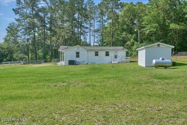 $125,000 | 110 Texanna Lane, Raeford, NC 28376