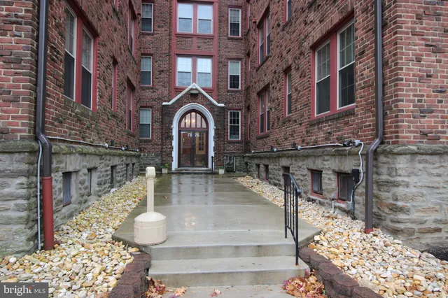 $1,350 | 7876 Spring Avenue, Unit 3D, Elkins Park, PA 19027