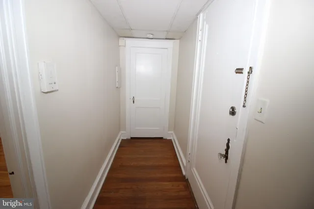 $1,350 | 7876 Spring Avenue, Unit 3D, Elkins Park, PA 19027