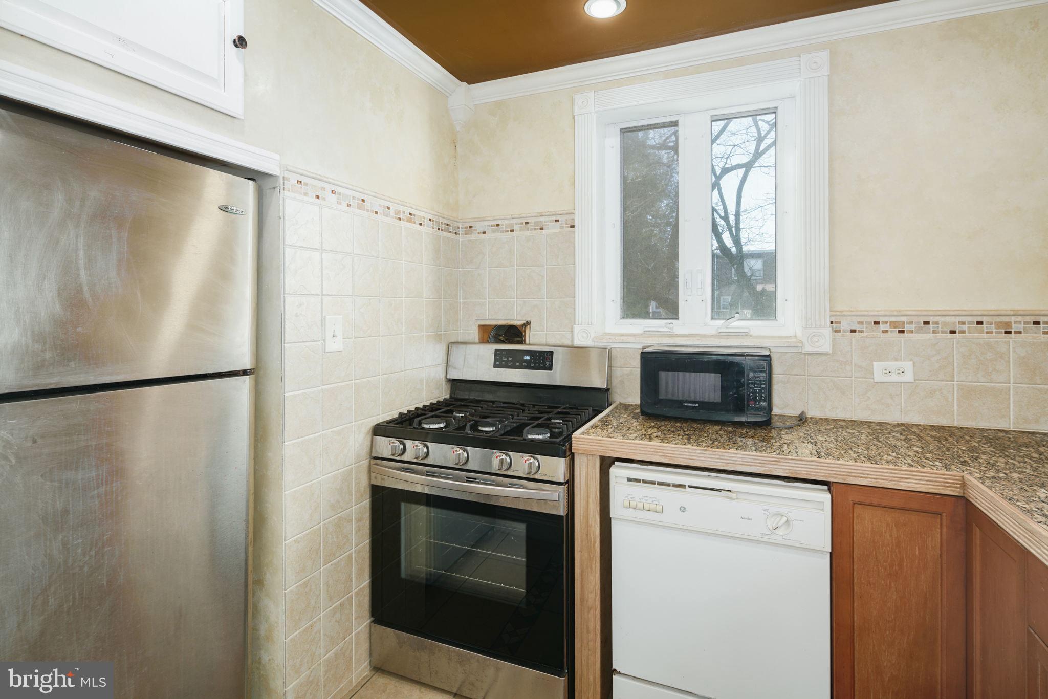 3300 Rhawn Street Philadelphia, PA 19136 - Photo 24 of 31 Kitchen