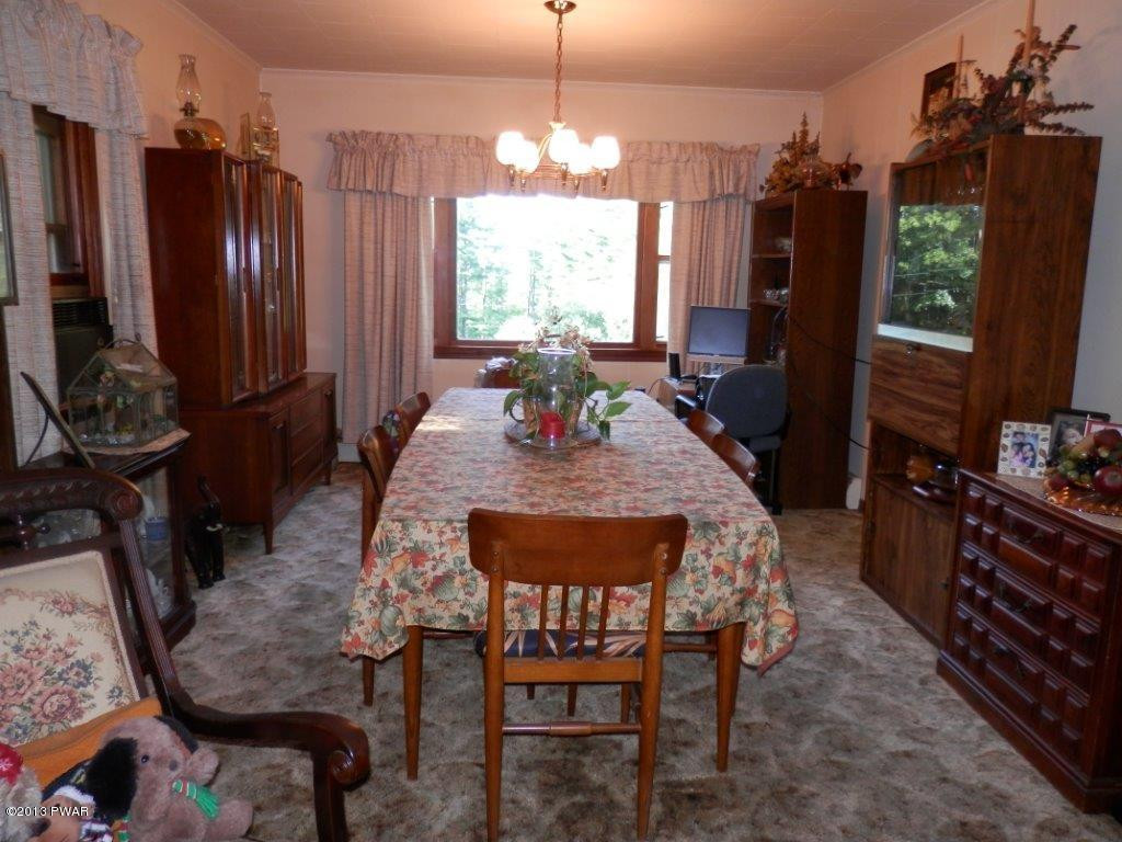 246 Rowland Road Greeley, PA 18425 - Photo 11 of 20