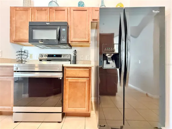 $2,700 | 2136 Victoria Drive, Davenport, FL 33837