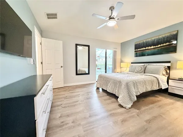 $2,700 | 2136 Victoria Drive, Davenport, FL 33837