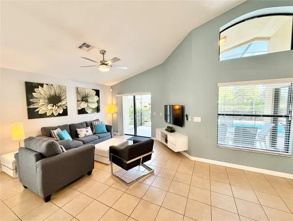 $2,700 | 2136 Victoria Drive, Davenport, FL 33837