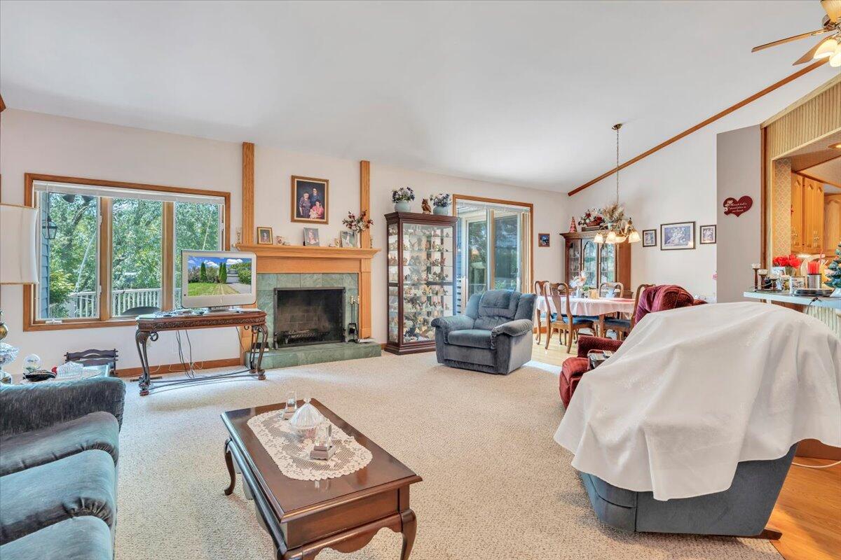 2747 Fairview Road Lewisburg, WV 24901 - Photo 10 of 81 Gallery Image 10
