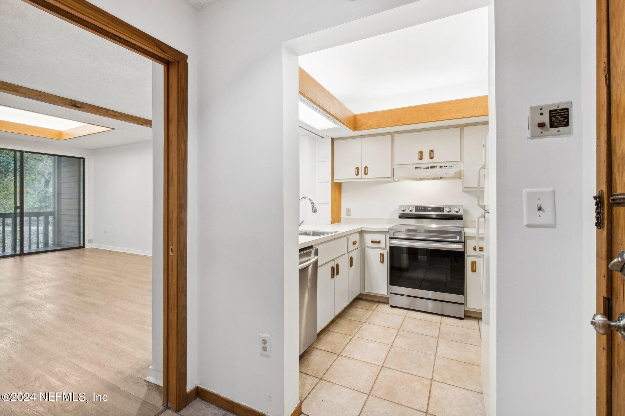 2930 Ravines Road, Unit 1207 Middleburg, FL 32068 - Photo 14 of 39 13-web-or-mls-Ravines Rd 1207-013