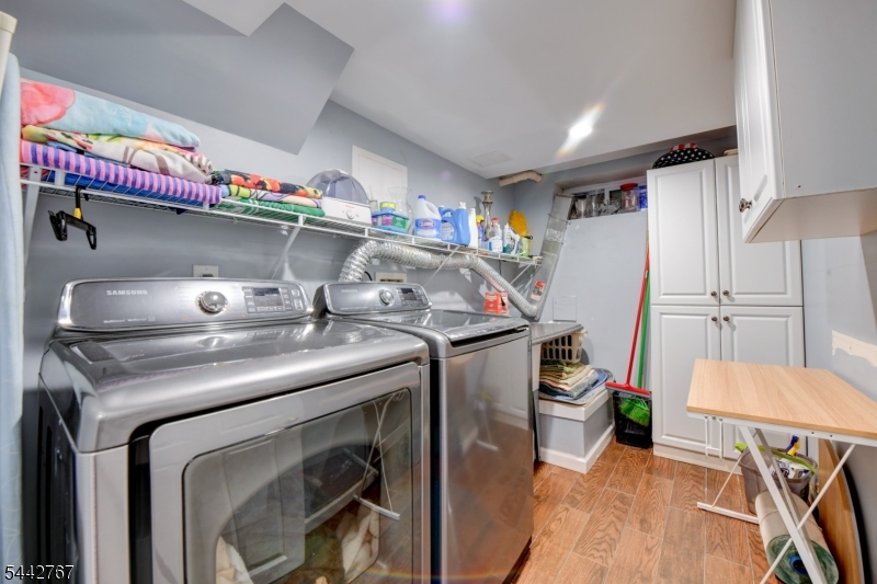 835 Colonial Arms Road Union, NJ 07083 - Photo 19 of 39