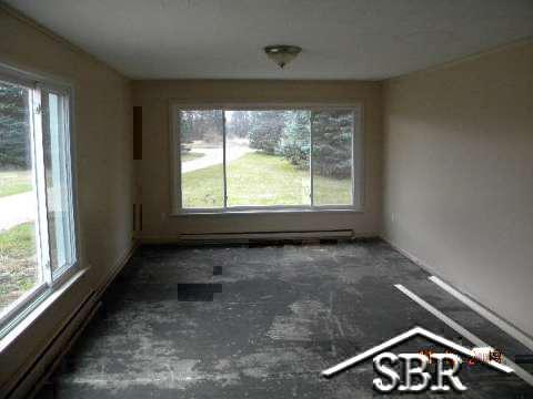 14799 Sharon Road Chesaning, MI 48616 - Photo 3 of 9 20390152-2.JPG
