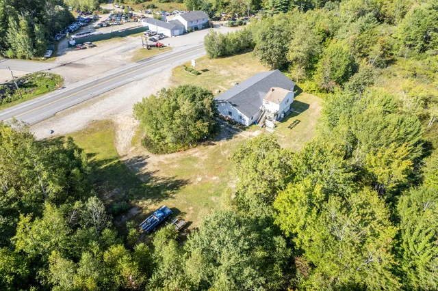 $330,000 | 1186 Eastern Avenue, Chelsea, ME 04330