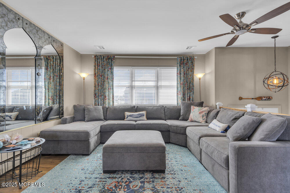 102 Hatteras Road Barnegat, NJ 08005 - Photo 8 of 47 019_dsc06104_905