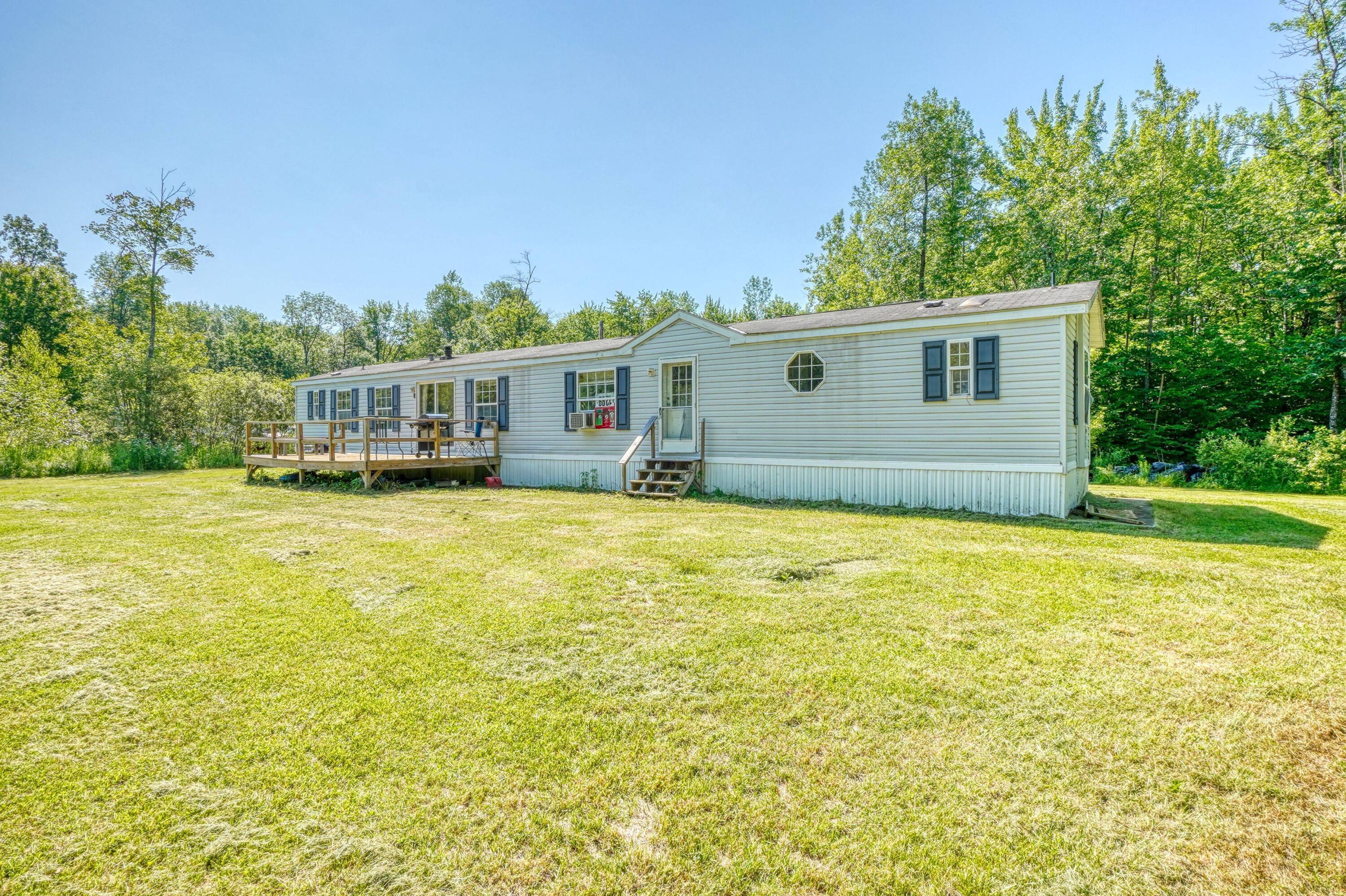 43 Whitten Road Clinton, ME 04927 - Photo 3 of 46 Back