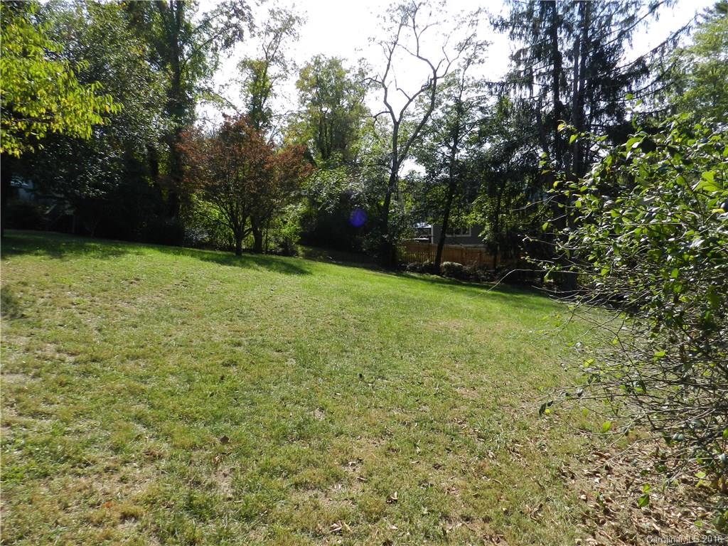 22 Overlook Road, Unit 2 Asheville, NC 28803 - Photo 3 of 13 Gallery Image 3