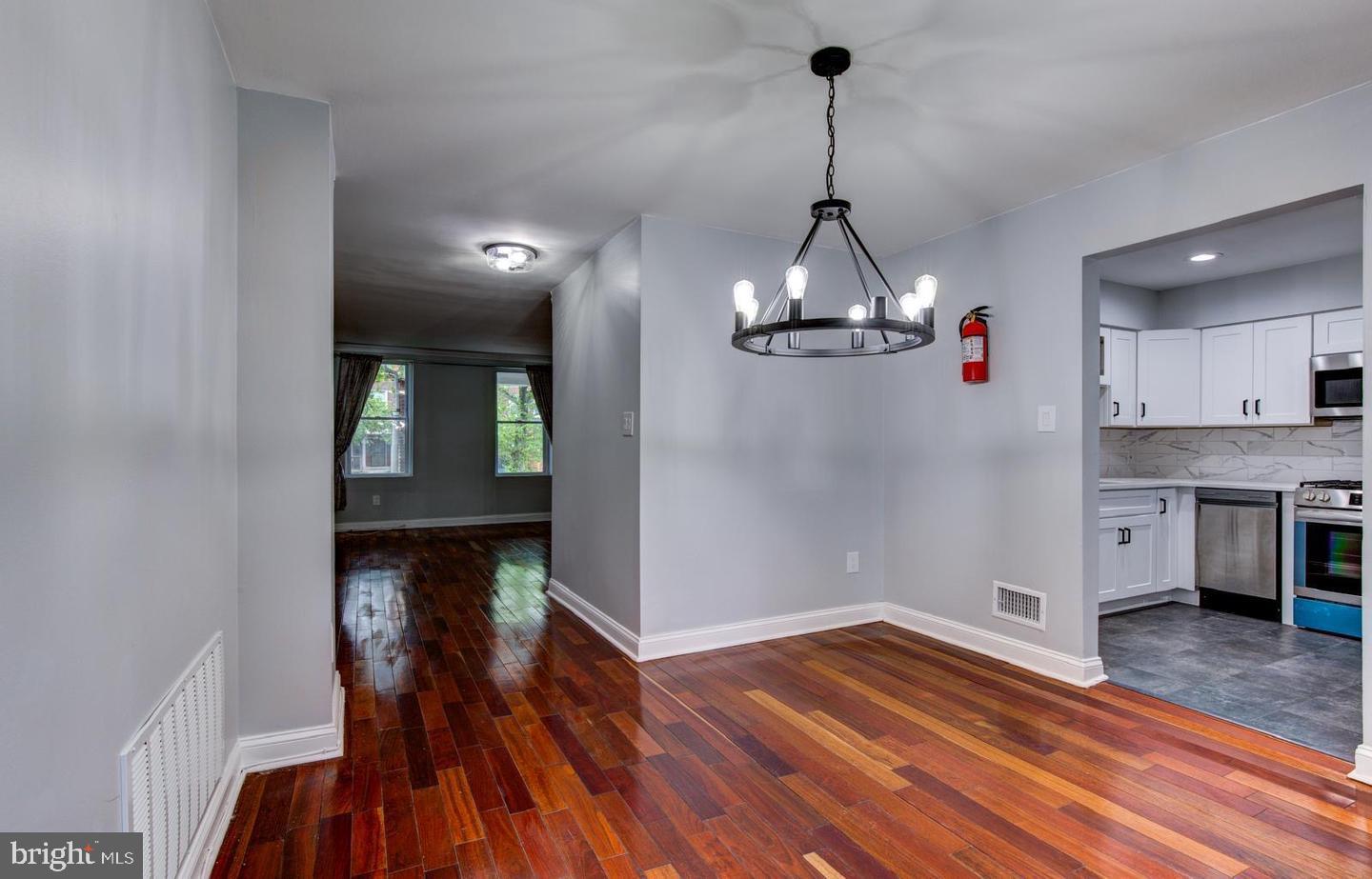 3537 Reisterstown Road Baltimore, MD 21215 - Photo 5 of 23 Dining Room 1