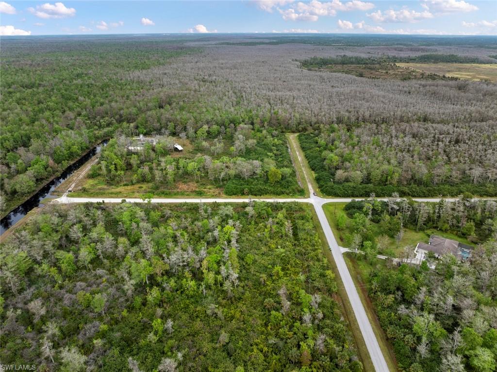 47th Avenue Northwest Naples, FL 34120 - Photo 9 of 11 a view of a yard