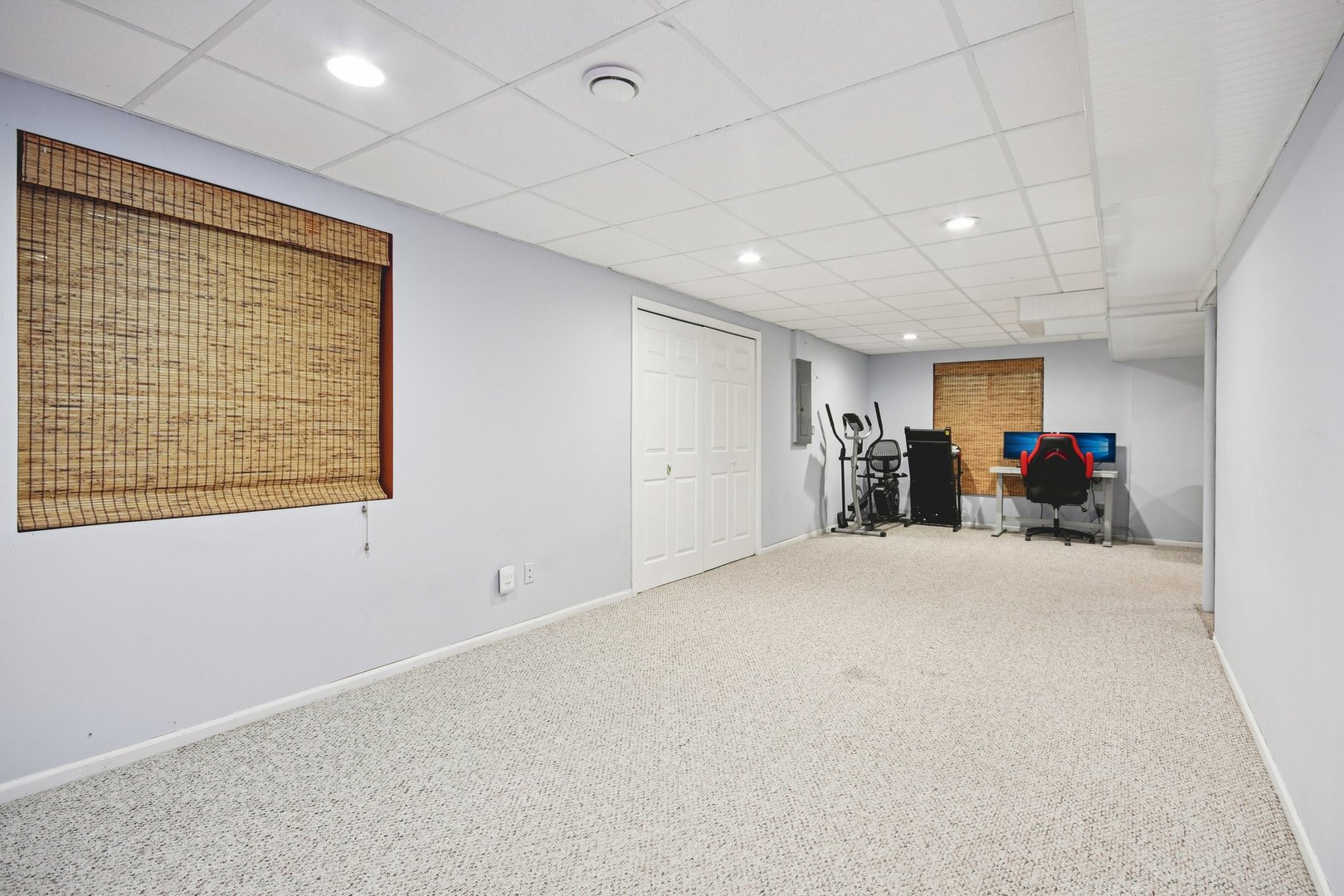 521 Ivory Lane Bartlett, IL 60103 - Photo 20 of 28 a view of livingroom with furniture