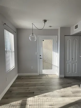 $1,445 | 5055 West Hacienda Avenue, Unit 1033, Las Vegas, NV 89118