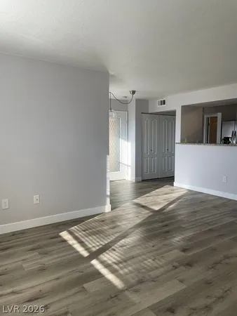 $1,495 | 5055 West Hacienda Avenue, Unit 1033, Las Vegas, NV 89118