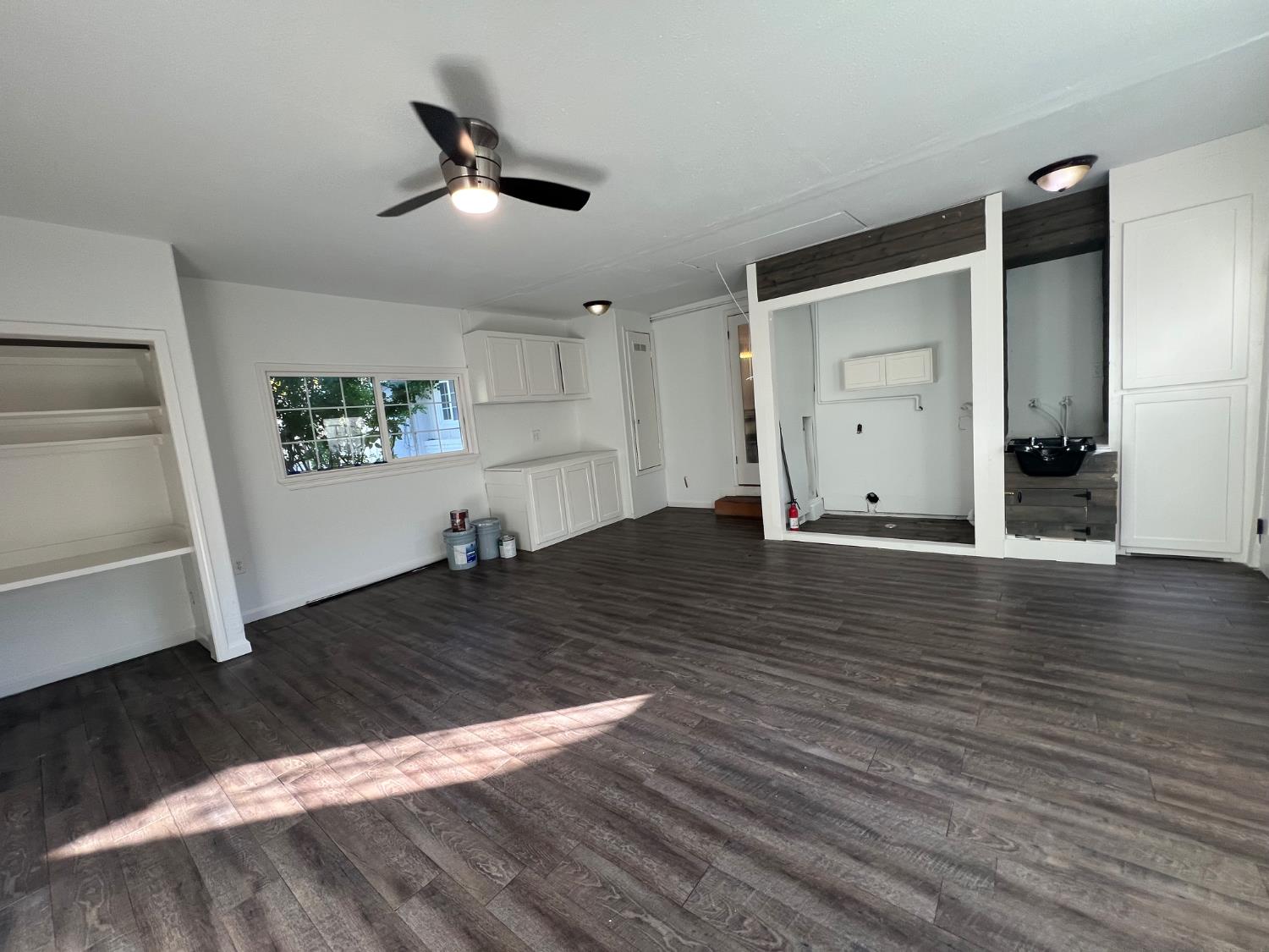 208 Tokay Avenue Modesto, CA 95350 - Photo 18 of 19 Garage conversion, beauty salon, Studio Etc