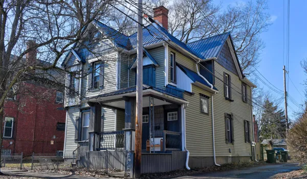 $1,695 | 47 South Monroe Avenue, Unit 49, Columbus, OH 43205