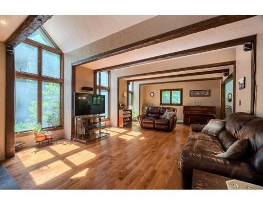 221 East Princeton Road Princeton, MA 01541 - Photo 6 of 32 Gallery Image 6