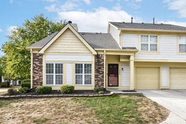 $1,800 | 2502 Chaseway Court, Indianapolis, IN 46268
