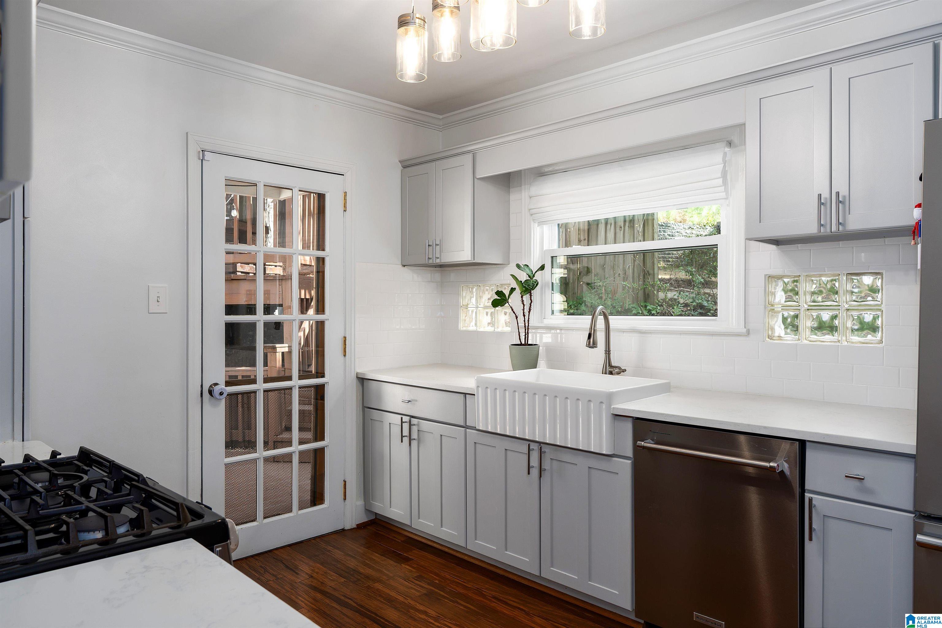 307 Ridge Road Birmingham, AL 35209 - Photo 11 of 37