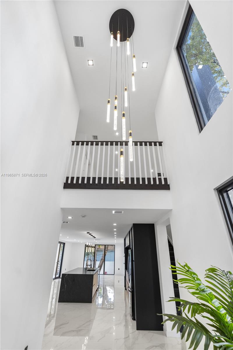 1644 Northwest 8th Terrace Miami, FL 33125 - Photo 28 of 60