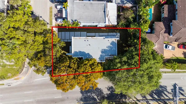 $1,250,000 | 1644 Northwest 8th Terrace, Miami, FL 33125