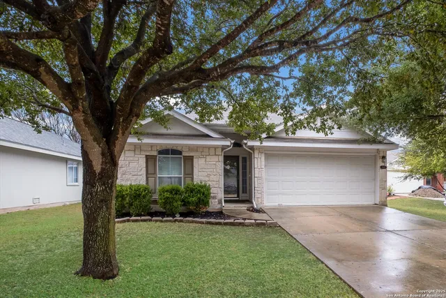 $2,000 | 8907 Colt Bluff, San Antonio, TX 78254