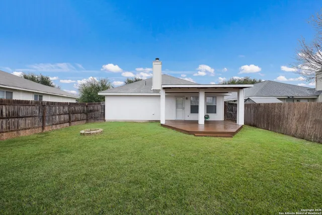 $2,000 | 8907 Colt Bluff, San Antonio, TX 78254