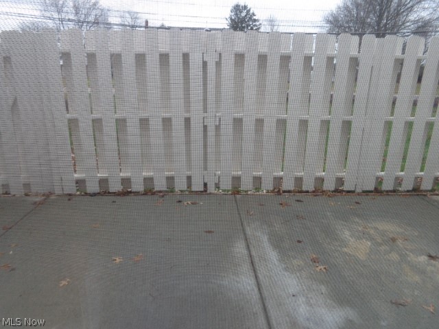 16197 Emerald Point Road Middleburg Heights, OH 44130 - Photo 9 of 26 Patio