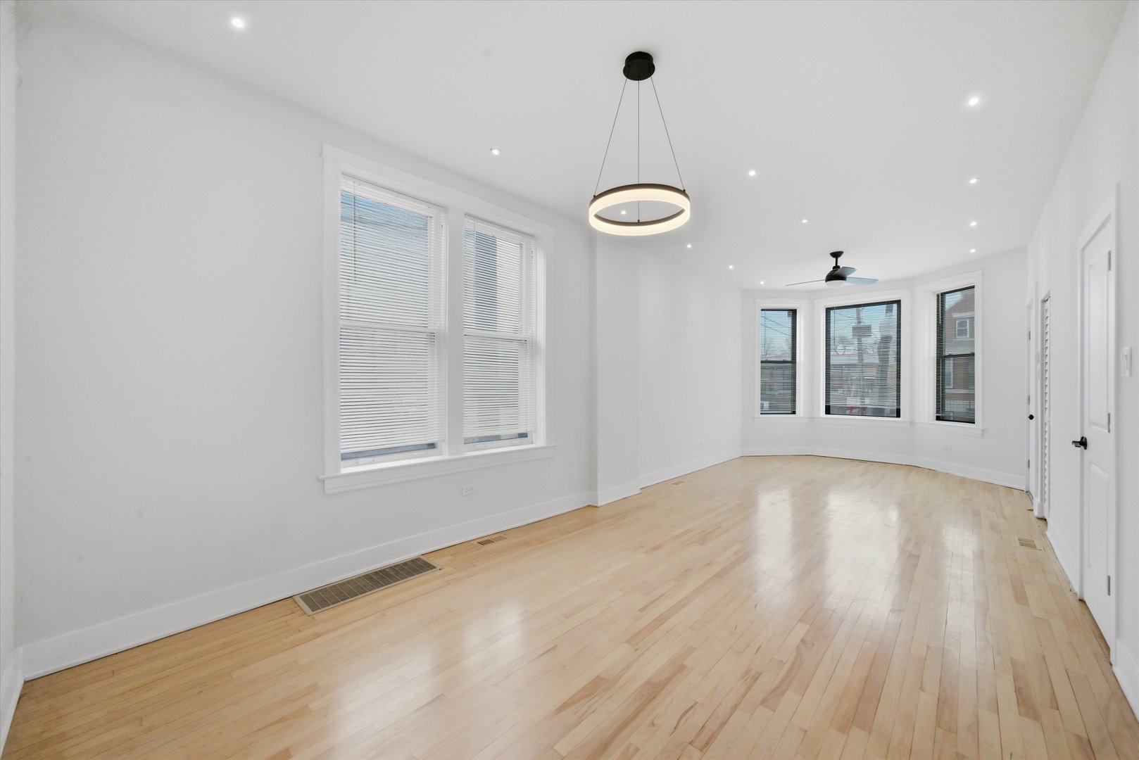 2345 West 23rd Place, Unit 1 Chicago, IL 60608 - Photo 14 of 15