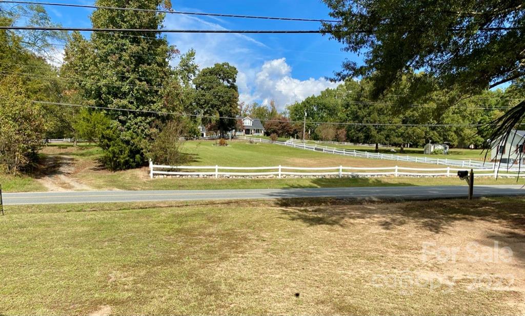 1209 Bethpage Road Kannapolis, NC 28081 - Photo 3 of 47 Gallery Image 3