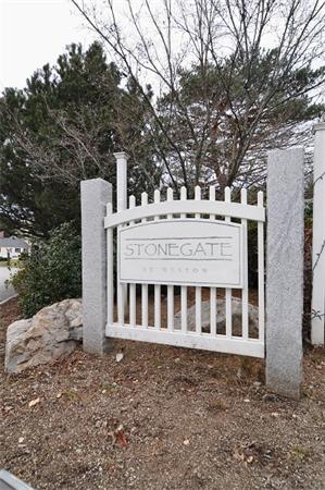95 Jericho Road, Unit 95 Weston, MA 02493 - Photo 12 of 12