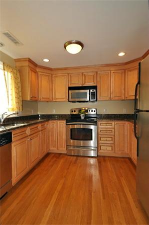 95 Jericho Road, Unit 95 Weston, MA 02493 - Photo 6 of 12