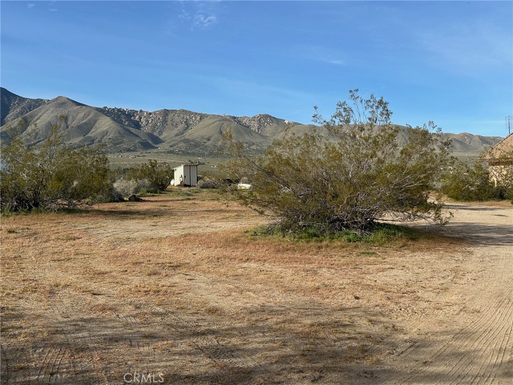 9772 Alamo Road Lucerne Valley, CA 92356 - Photo 16 of 24 a view of ocean with mountain