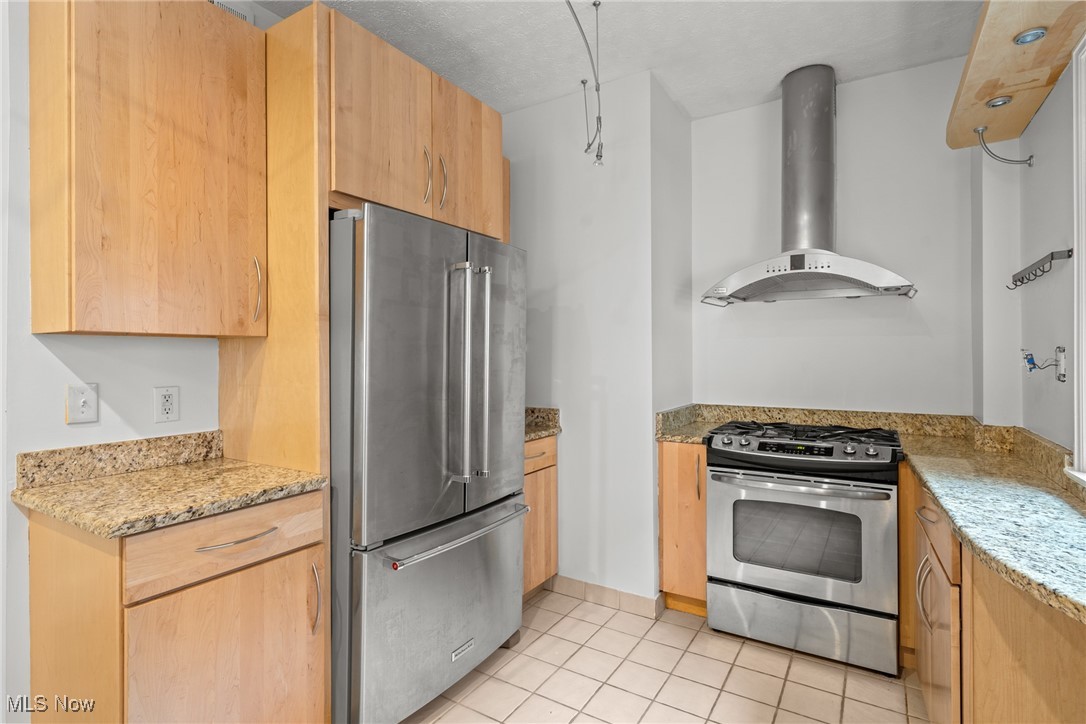 2460 Overlook Road, Unit 2 Cleveland, OH 44106 - Photo 24 of 44 Gallery Image 24