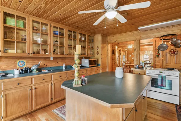 $950,000 | 347 Fallaw Road, Batesburg, SC 29006