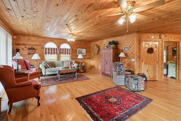$950,000 | 347 Fallaw Road, Batesburg, SC 29006