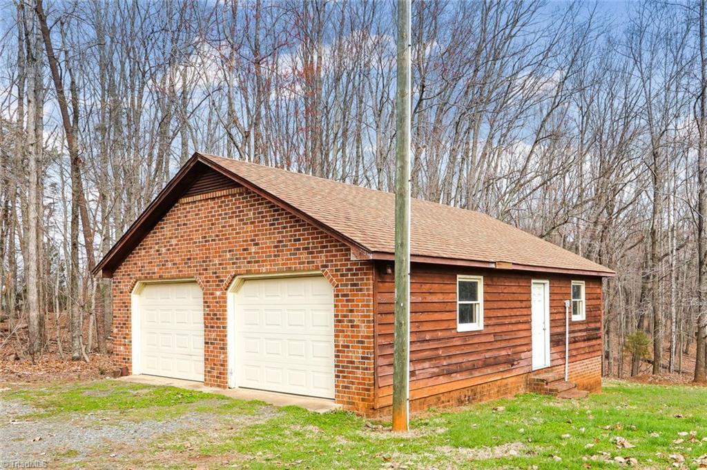 3881 Iron Works Road Reidsville, NC 27320 - Photo 3 of 27 Gallery Image 3