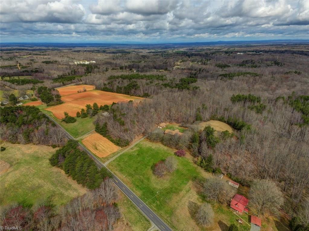 3881 Iron Works Road Reidsville, NC 27320 - Photo 24 of 27 Gallery Image 24