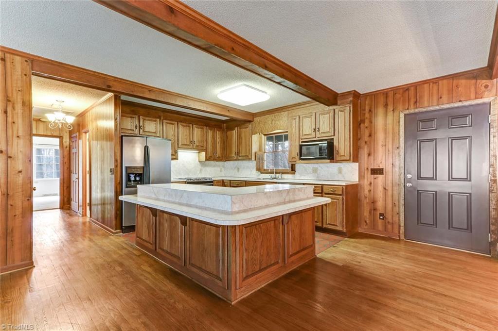 3881 Iron Works Road Reidsville, NC 27320 - Photo 8 of 27 Gallery Image 8