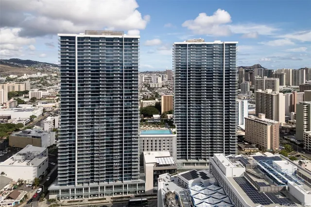 $8,000 | 1500 Rycroft Street, Unit 3618R, Honolulu, HI 96814