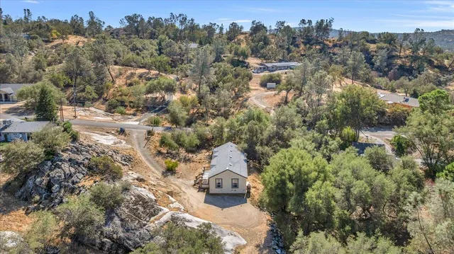 $320,000 | 41391 Long Hollow Lane, Coarsegold, CA 93614
