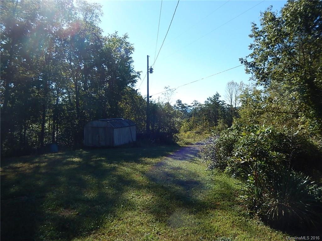 858-860 Windswept Ridge Road Marshall, NC 28753 - Photo 2 of 12 Gallery Image 2